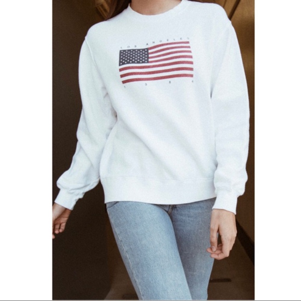 Brandy Melville Los Angeles Crew Neck